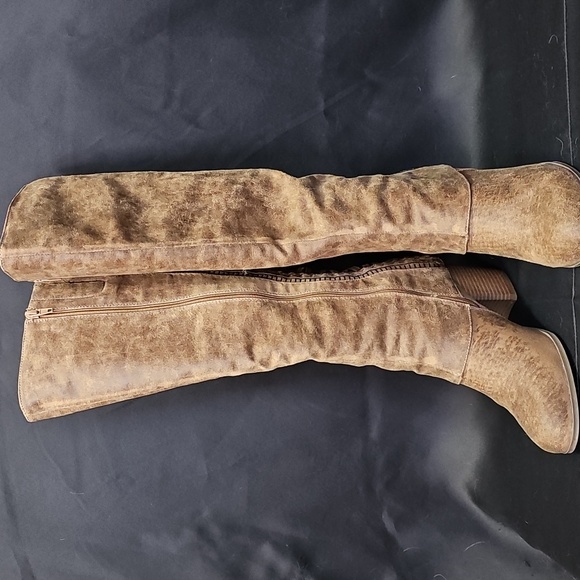 Fergalicious Brown Over the Knee Boots - Picture 2 of 8